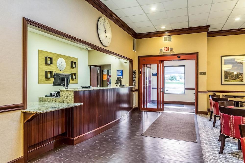 Quality Inn Dover Екстериор снимка