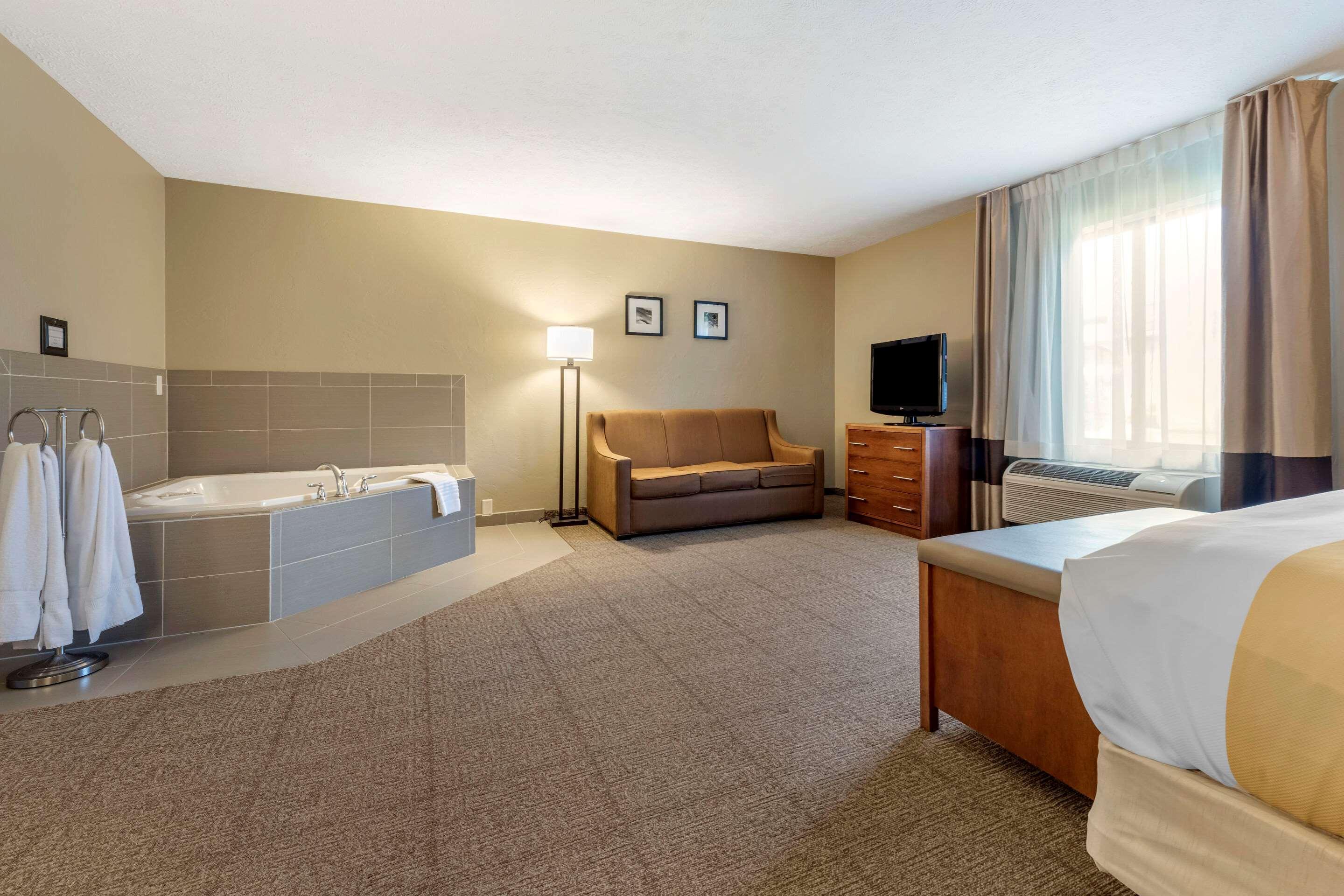 Quality Inn Dover Екстериор снимка