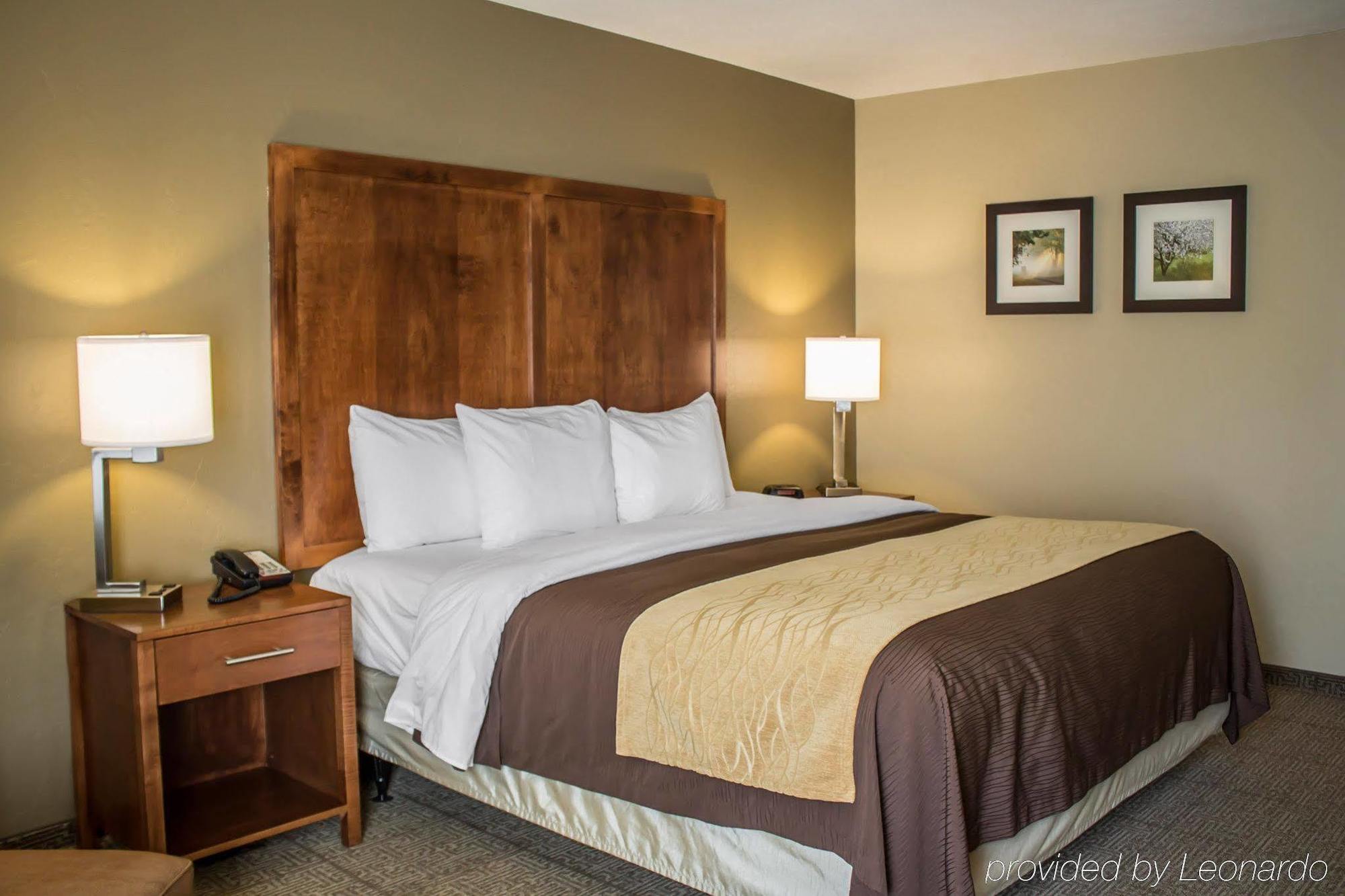 Quality Inn Dover Екстериор снимка